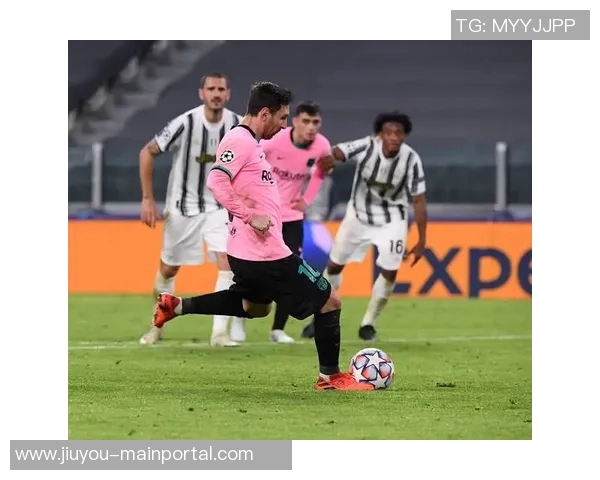 欧冠激战尤文图斯与曼联战平补时进球引发全场狂欢