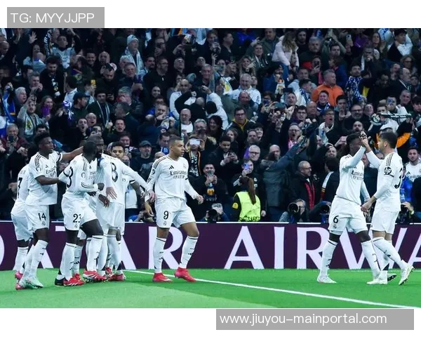 国王杯精彩对决皇马大胜阿森纳红牌事件引发全场热议与十大进球回顾