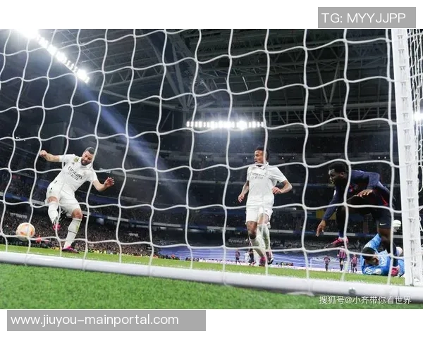 国王杯精彩对决那不勒斯大胜切尔西乌龙球成比赛转折点