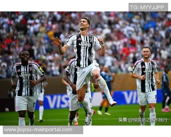 友谊赛精彩回顾拜仁战胜尤文图斯神扑瞬间震撼全场